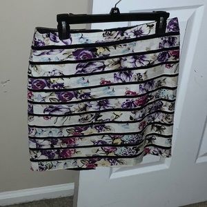 White House Black market floral mini skirt